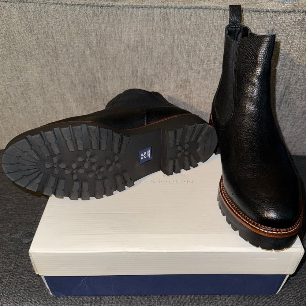 Chelsea Boot - Picture 3 of 4
